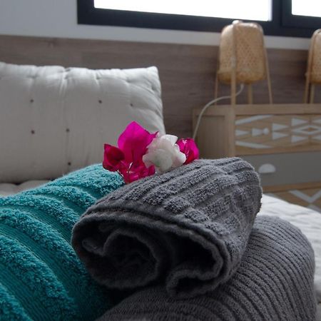Wind Wave 28B - Heated & Shared Pool Villa La Oliva Kültér fotó